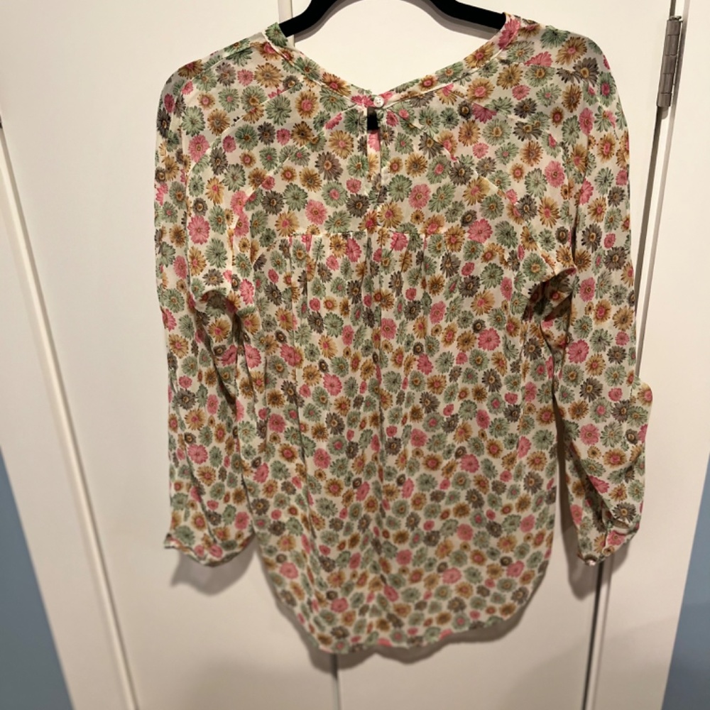 Blouse - Picture 2 of 3